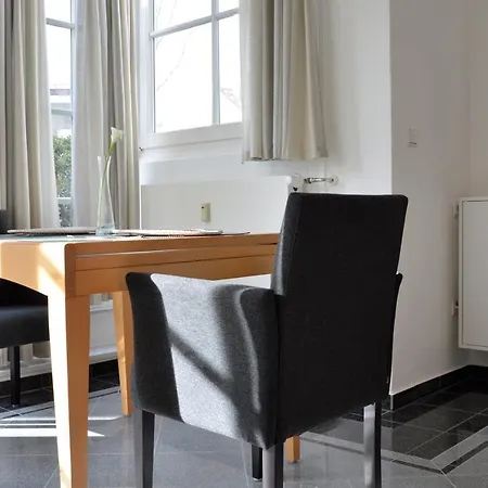 Atelier-Appartement Ambienta Im Zentrum Von Binz Exterior photo
