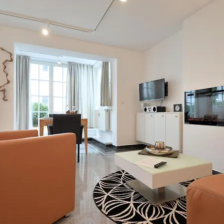 Atelier-Appartement Ambienta Im Zentrum Von Binz Exterior photo